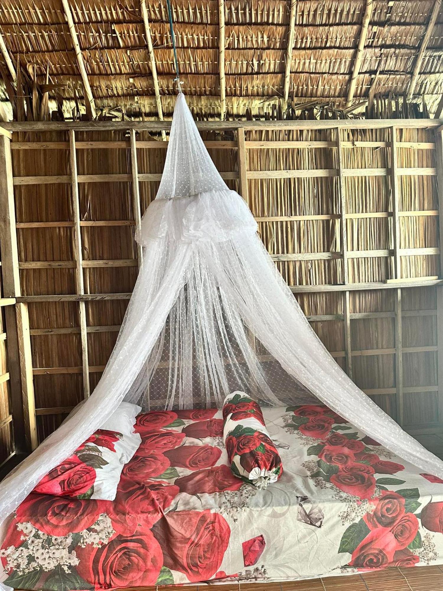Nyanse Homestay - Raja Ampat Besir Экстерьер фото
