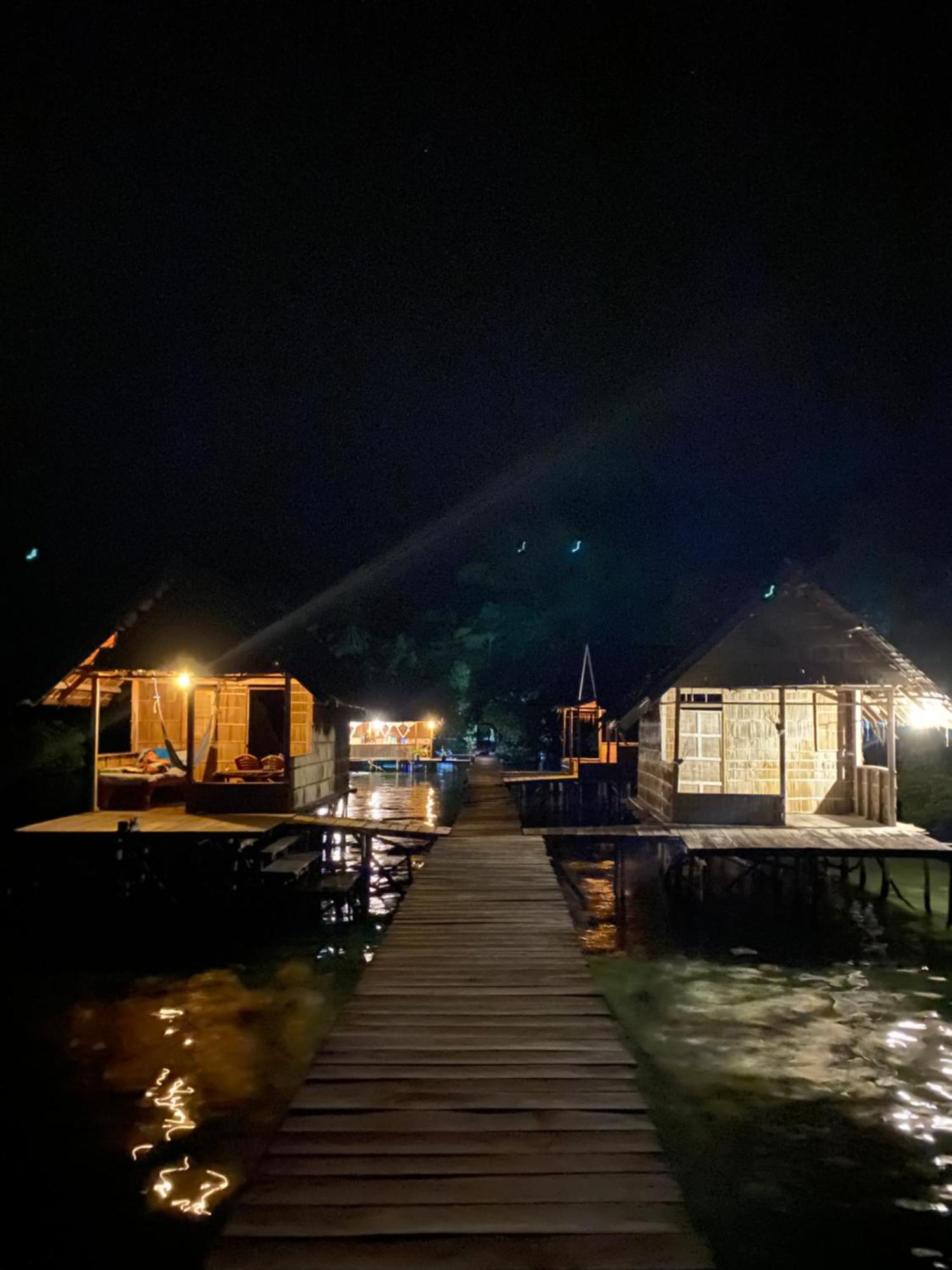 Nyanse Homestay - Raja Ampat Besir Экстерьер фото